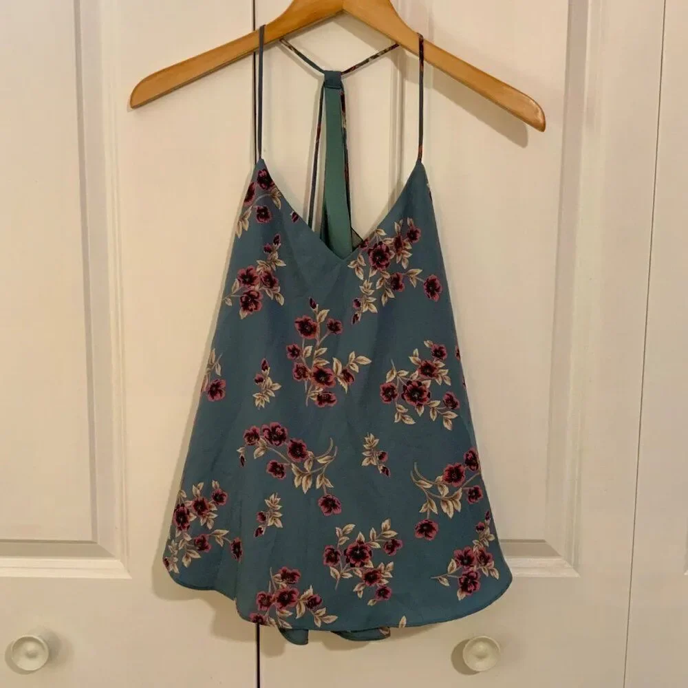 4SI3NNA Blue Pink Floral Racerback V Neck Sleeveless Cami Top Small